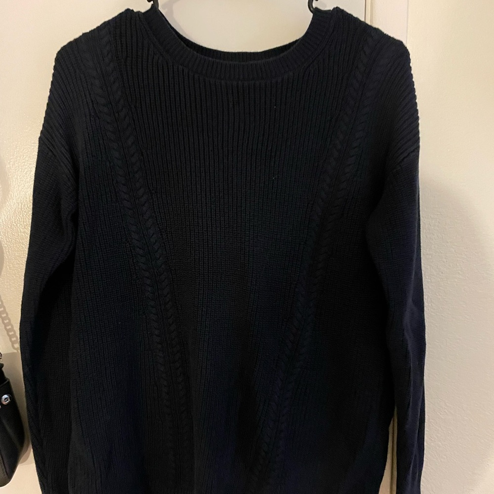 Banana Republic navy blue knitted sweater